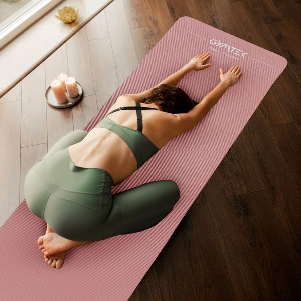 Килимок (мат) для фітнесу Queenfit NBR 1,5 см, рожевий 5907766665793 фото
