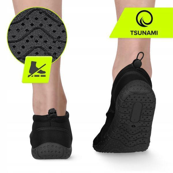 Взуття для пляжу (аквашузи) TSUNAMI Slip-On для плавання та водних видів спорту Size 30 Black &mdash; фото