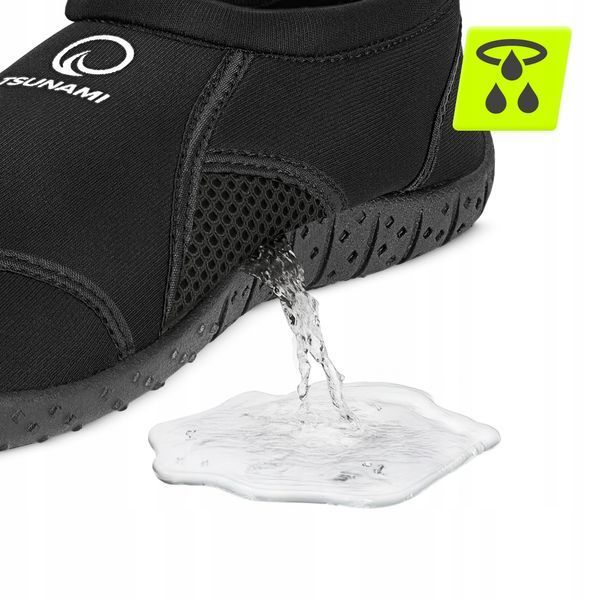 Взуття для пляжу (аквашузи) TSUNAMI Slip-On для плавання та водних видів спорту Size 30 Black &mdash; фото